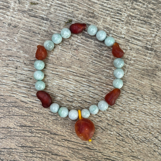 Gobi Desert Agate & Kazakh Jade Stretch Bracelet — Agate-Forward