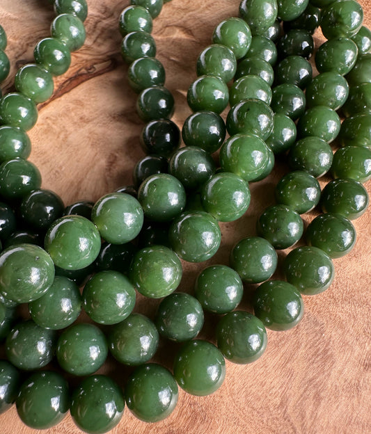 Canadian Nephrite: The Stone of the North
