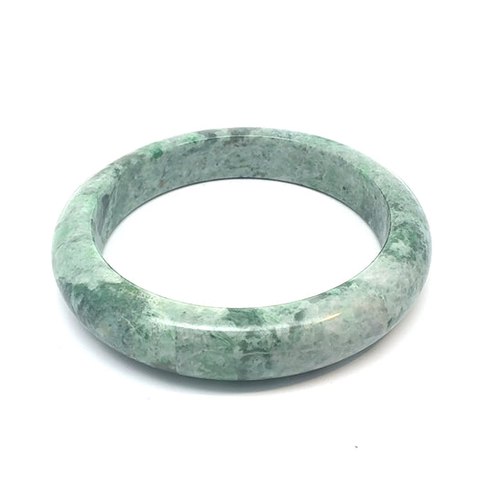 63.51 mm TAU Kazakh Jadeite Bangle, Mottled Green and Cloudy White, Natural Type A