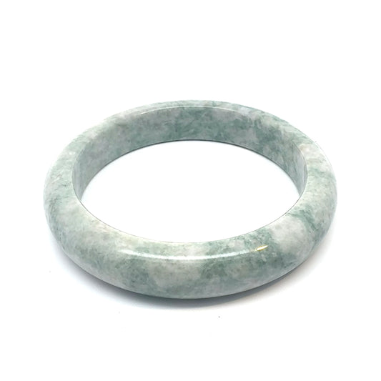 63.64 mm QAR Kazakh Jadeite Bangle, Light Green and White, Natural Type A