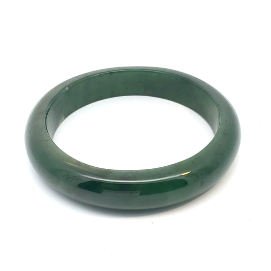 Classic Green Pakistani Nephrite Bangle, Natural Type A
