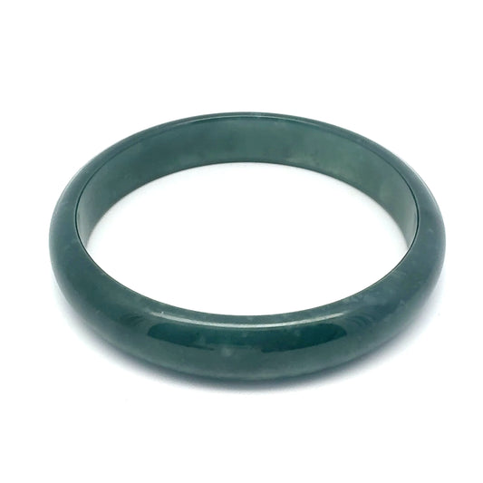 67 mm Princesa Blue Guatemalan Jadeite Half-Round Bangle