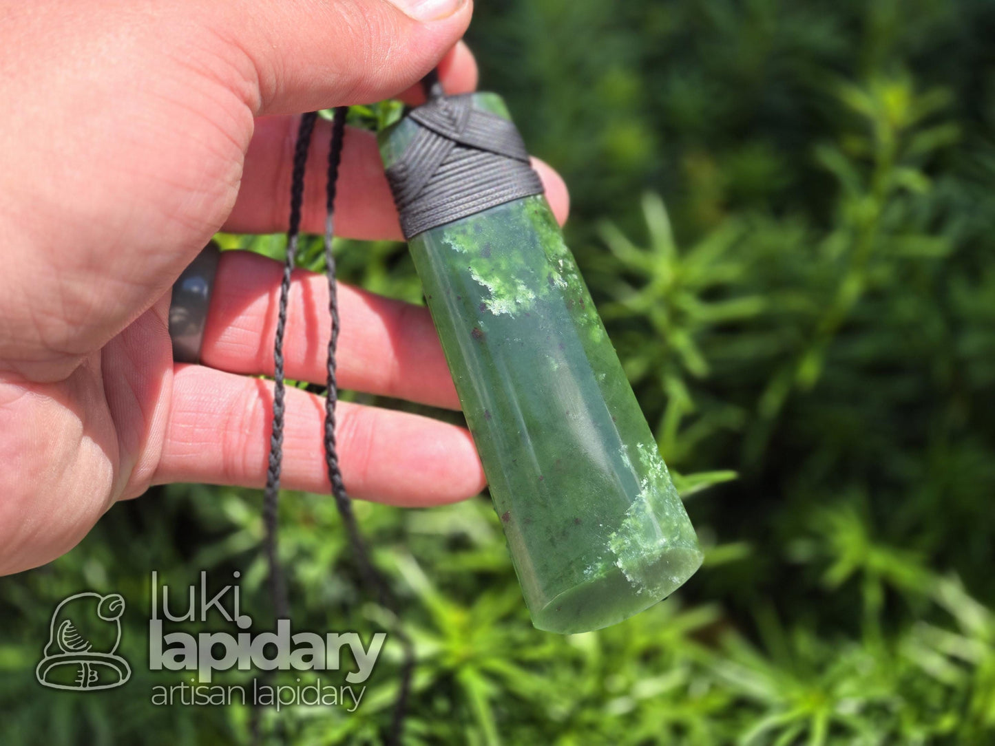 Pounamu Jade Toki Pendant — New Zealand Greenstone, Large