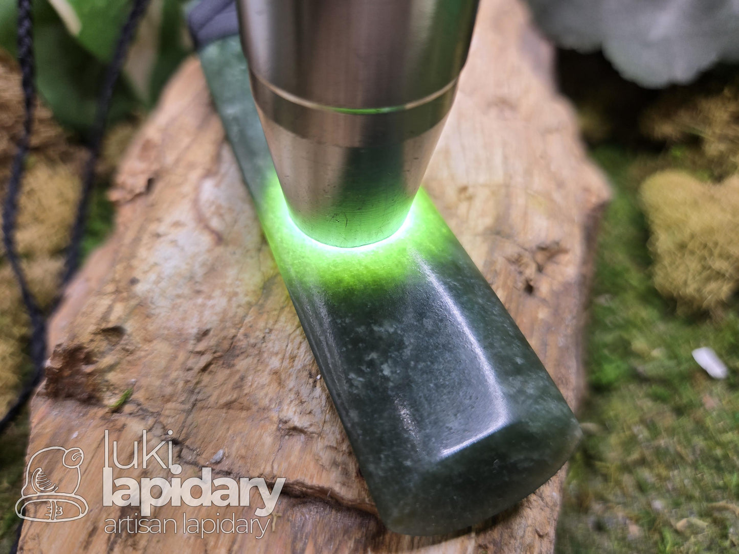 Pounamu Jade Toki Pendant — New Zealand Greenstone, Slim Profile