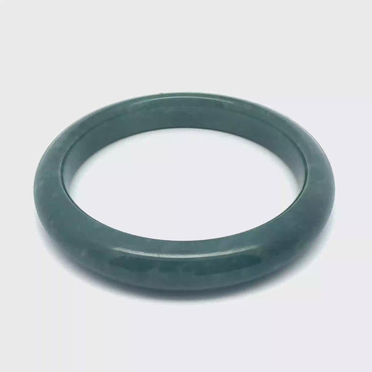 58.5 mm Princesa Blue Guatemalan Jadeite Half-Round Bangle