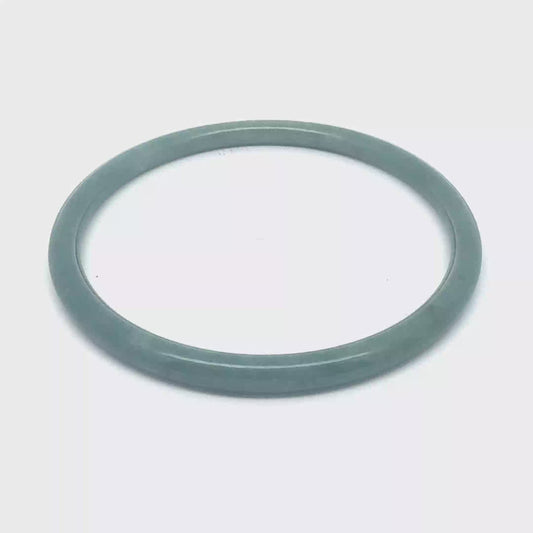 63.5 mm Celestial Blue Jadeite Thin Full-Round Hololith Bangle, Blue-Green
