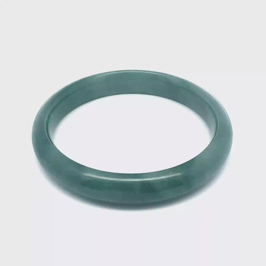 61.5 mm Princesa Blue Guatemalan Jadeite Half-Round Bangle