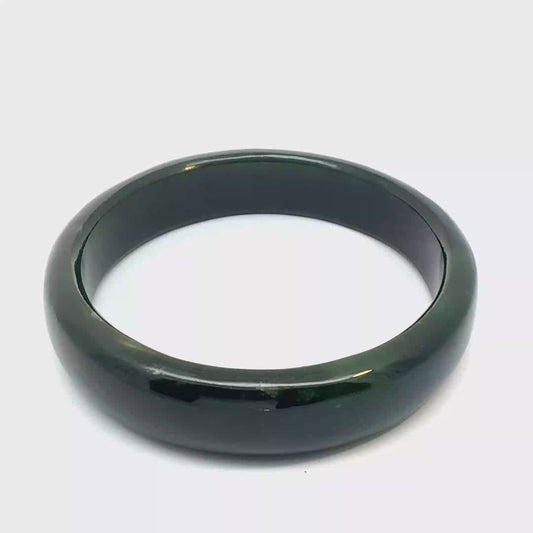 Mirror-Polished Dark Green Pakistani Nephrite Bangle, Type A